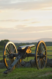 Civil war cannon.