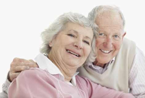 Affectionate senior couple. Photo : momentimages