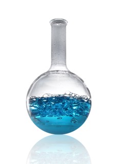 Blue liquid in beaker. Photo : David Arky
