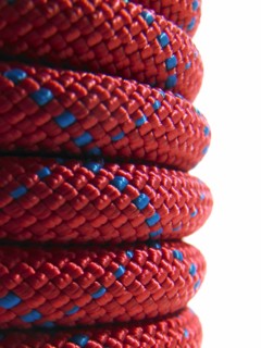 Stack of red and blue rope. Photo : David Arky