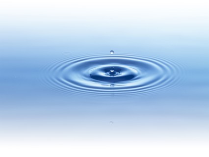 Ripples in water. Photo : David Arky