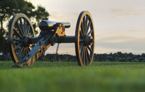Civil war cannon.