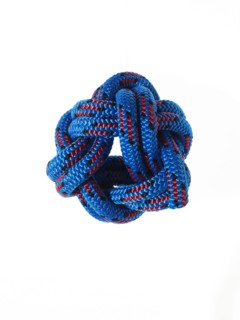 Ball of blue rope. Photo : David Arky