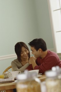 Happy couple in their home. Photo : Fisher Litwin