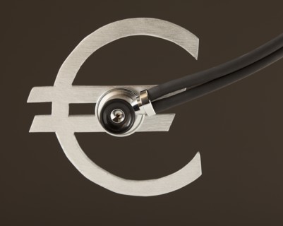 Stethoscope on "Euro" sign. Photo : Mike Kemp