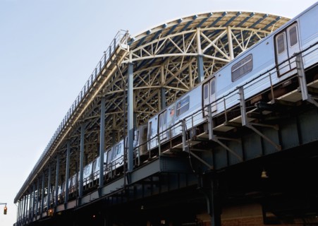 USA, New York State, Brooklyn, Coney Island, Subway Platform. Photo : fotog