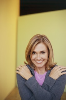 Pretty blond woman. Photo : Fisher Litwin