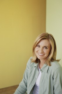 Pretty blond woman. Photo : Fisher Litwin