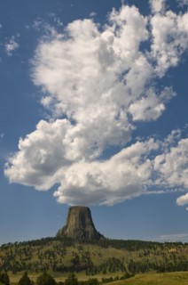 USA, Wyoming, Clouds over Devil's Tower. Photo : Gary J Weathers