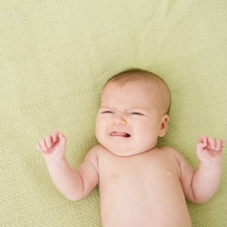 USA, New Jersey, Jersey City, Crying baby girl (2-5 months). Photo : Jamie Grill Photography
