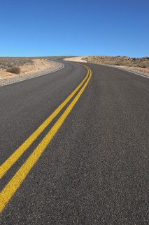 Road through desert. Photo : FBP