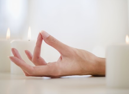 USA, New Jersey, Jersey City, Close-up view of woman's hand. Photo : Jamie Grill Photography