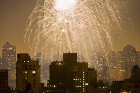 USA, New York State, New York City, Skyline with fireworks display. Photo : fotog