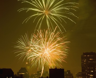 USA, New York State, New York City, Skyline with fireworks display. Photo : fotog