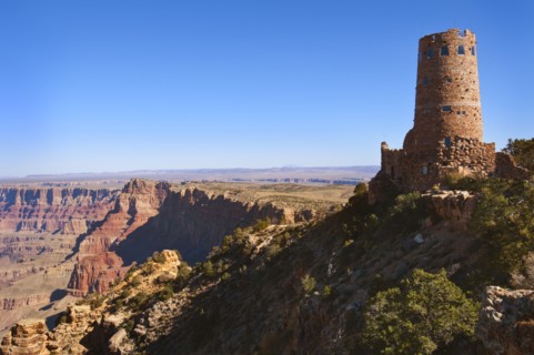 USA, Arizona, Grand Canyon, The Watchtower and desert view. Photo : Gary Weathers
