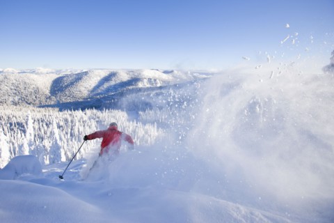 USA, Montana, Whitefish, skier on slope. Photo : Noah Clayton