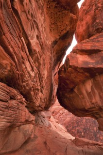 USA, Nevada, Valley of Fire, red rocks. Photo : Gary Weathers