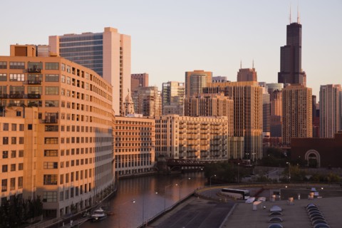 USA, Illinois, Chicago, City reflected in Chicago River. Photo : Henryk Sadura