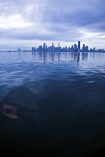USA, Illinois, Chicago, City skyline over Lake Michigan. Photo : Henryk Sadura