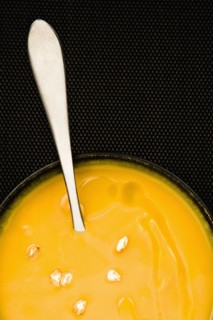 Studio shot of yellow dessert. Photo : Joe Clark