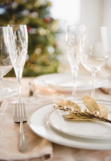 Christmas table setting. Photo : Jamie Grill Photography