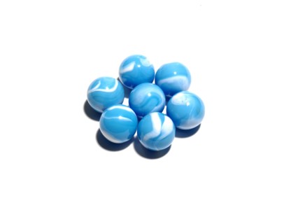 Eight blue glass balls. Photo : David Arky