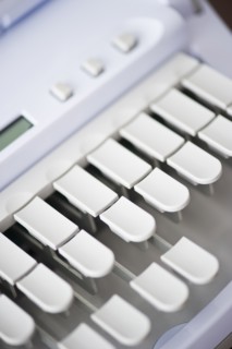 Studio shot of stenograph machine. Photo : Daniel Grill