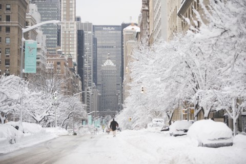 USA, New York City, Park Avenue in winter. Photo: fotog