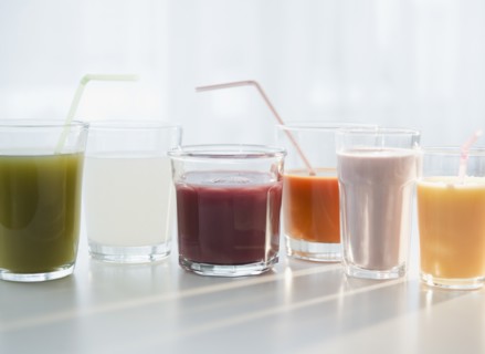 Fresh smoothies and juice. Photo : Jamie Grill Photography