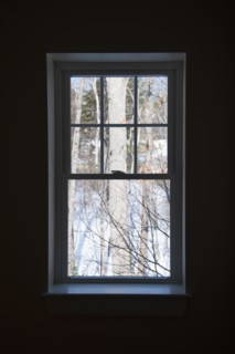 USA, Maine, Camden, dark room with window. Photo: Daniel Grill