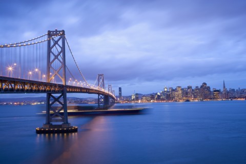 USA, San Francisco, City skyline with Golden Gate Bridge. Photo: Noah Clayton