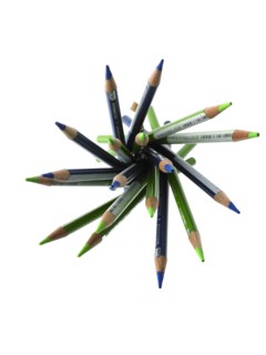 Green and blue colored pencils. Photo : David Arky