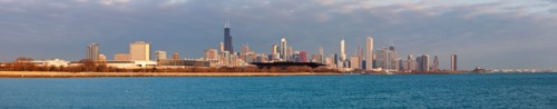 USA, Illinois, Chicago, City skyline over Lake Michigan. Photo : Henryk Sadura