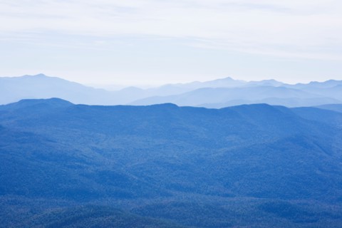 USA, New York State, View of Adirondack Mountains. Photo : Chris Hackett