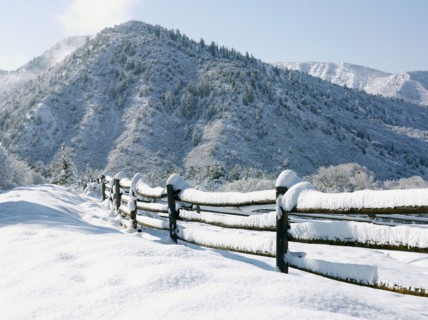 USA, Colorado, snowy ranch with pen. Photo : John Kelly