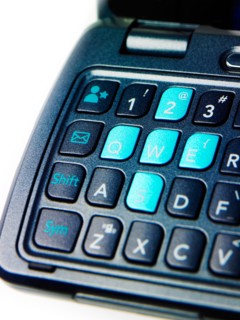 Studio shot of smartphone. Photo : David Arky
