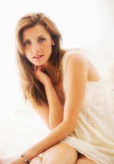 Sensual portrait of young woman. Photo: Daniel Grill