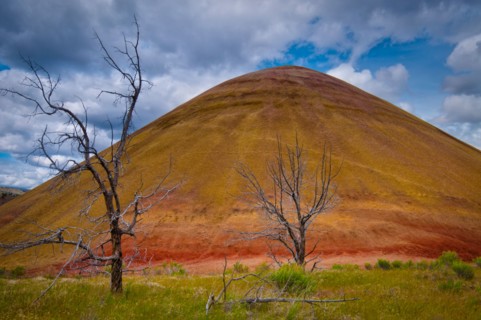 USA, Oregon, Mitchell, Scenic view of hill. Photo: Gary J Weathers