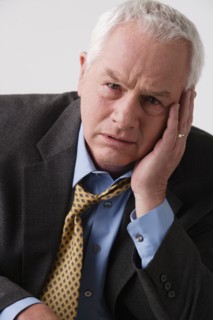 Portrait of senior businessman, studio shot. Photo : Rob Lewine