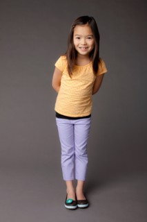 Studio portrait of girl (8-9). Photo : Rob Lewine