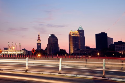 USA, Ohio, Cleveland, City seen from expressway at sunset. Photo : Henryk Sadura