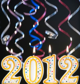 Candled '2012' and ribbons. Photo : Daniel Grill