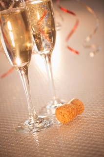Flutes with champagne, close-up. Photo: Daniel Grill