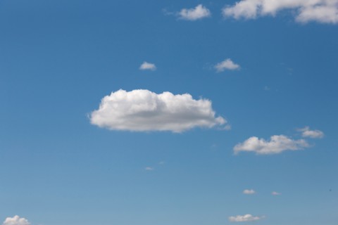 Blue sky with clouds. Photo : Jan Scherders