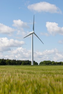France, Picardy, Somme, Pont Remy, Wind turbine in field. Photo : Jan Scherders