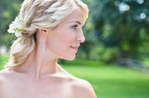 Portrait of smiling bride.