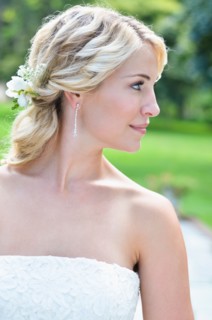 Portrait of smiling bride.