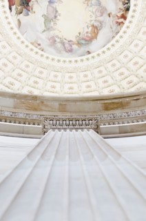 USA, Washington DC, Capitol Building, Close up of fresco and coffers on ceiling. Photo: Jamie Grill