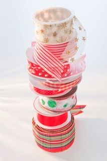 Close-up of christmas ribbons. Photo : Daniel Grill