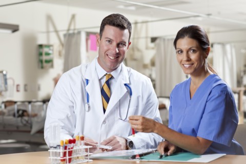 Surgeon and doctor in hospital. Photo : db2stock